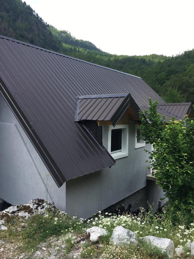 Bujtina Sherifaj Valbone Exterior photo