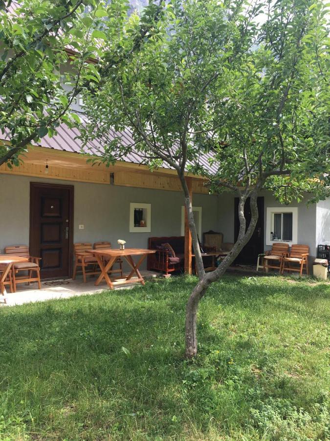 Bujtina Sherifaj Valbone Exterior photo
