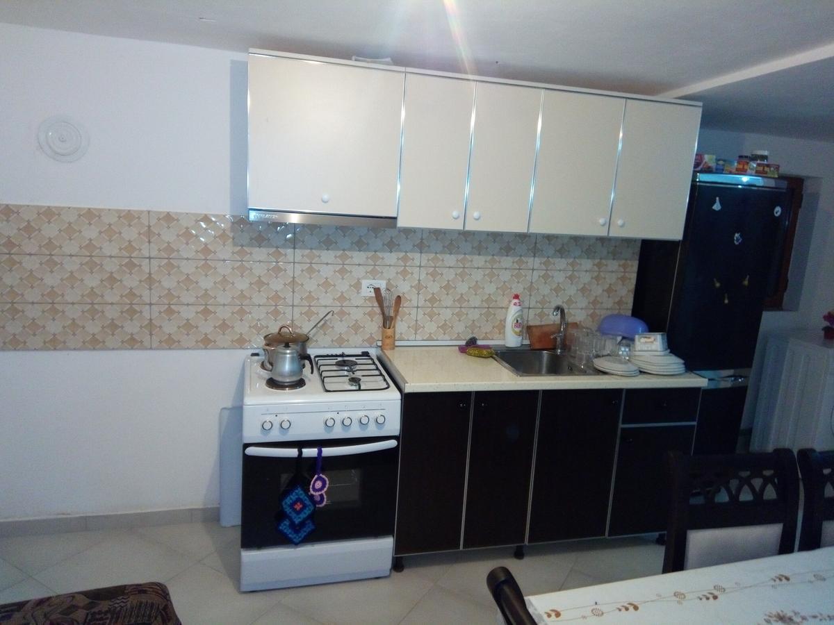 Bujtina Sherifaj Valbone Exterior photo